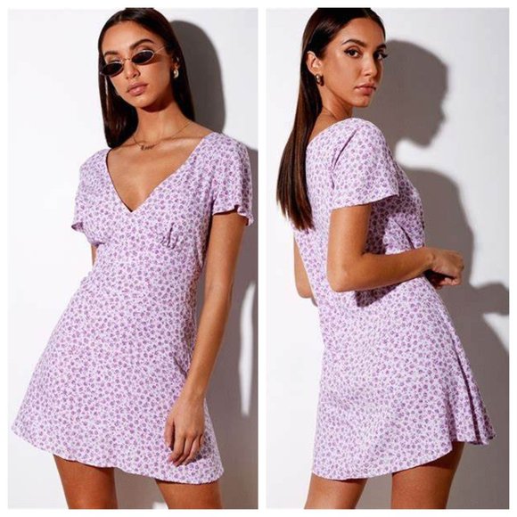 Motel Rocks | Dresses | Motel Rocks Elara Lilac Ditsy Floral Plunge ...